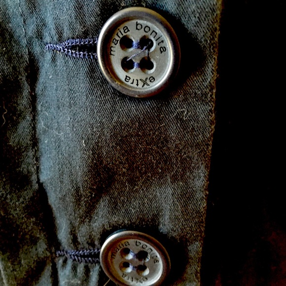 Tailored Black Vest - Picture 6 of 8